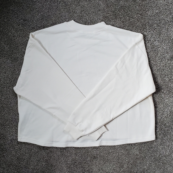 The North Face Women’s Simple Logo Crew - Picture 12 of 12